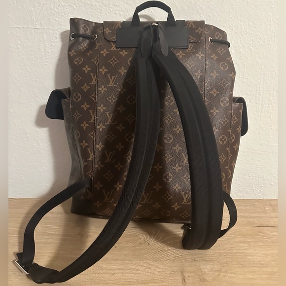 Louis Vuitton Christopher Monogram Backpack - Picture 4 of 9